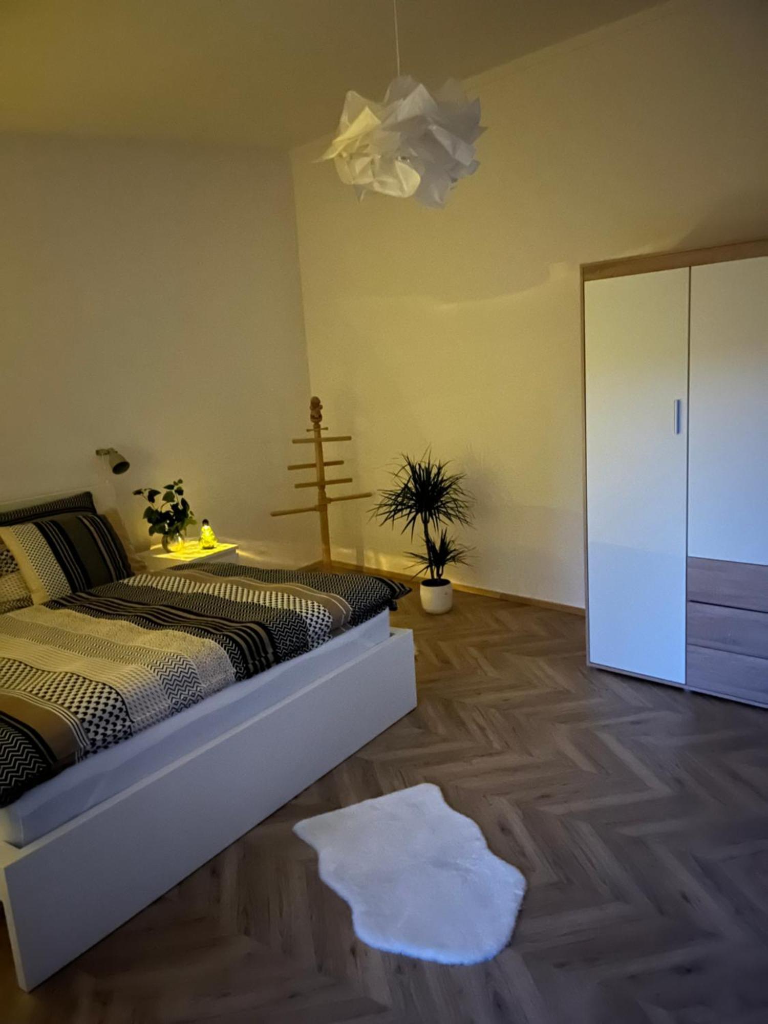 Apartman Niklan Rožnov pod Radhoštěm Екстериор снимка